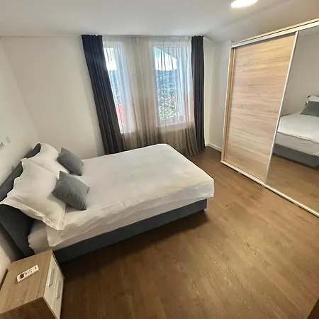 Poljine Hills A80 别墅 塞拉耶佛