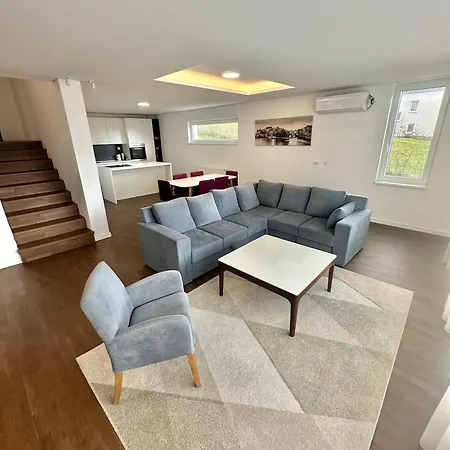 Poljine Hills A80 塞拉耶佛